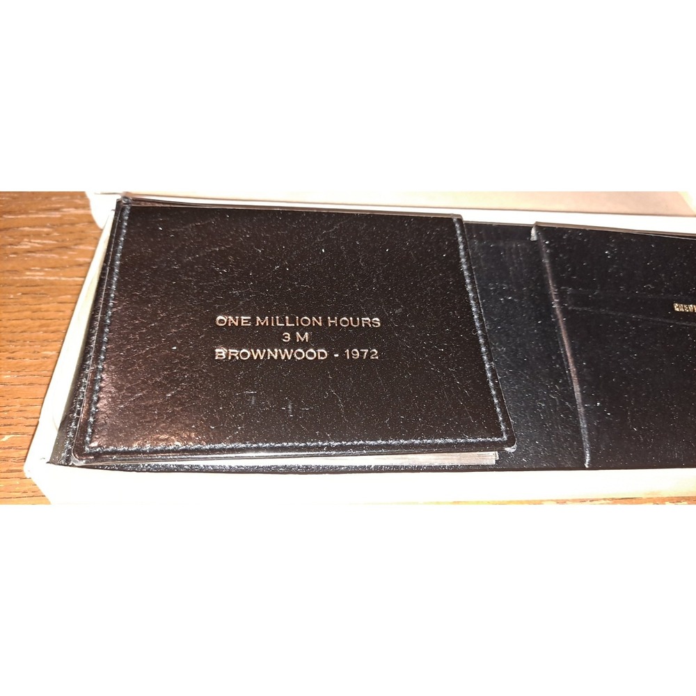 3M Service Award 1972 1million Hours Black Wallet Water Buffalo Calf Leather - Picture 2 of 6